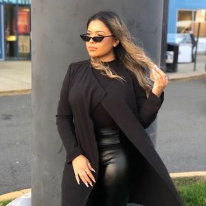 Meet your Posher, Sabrina